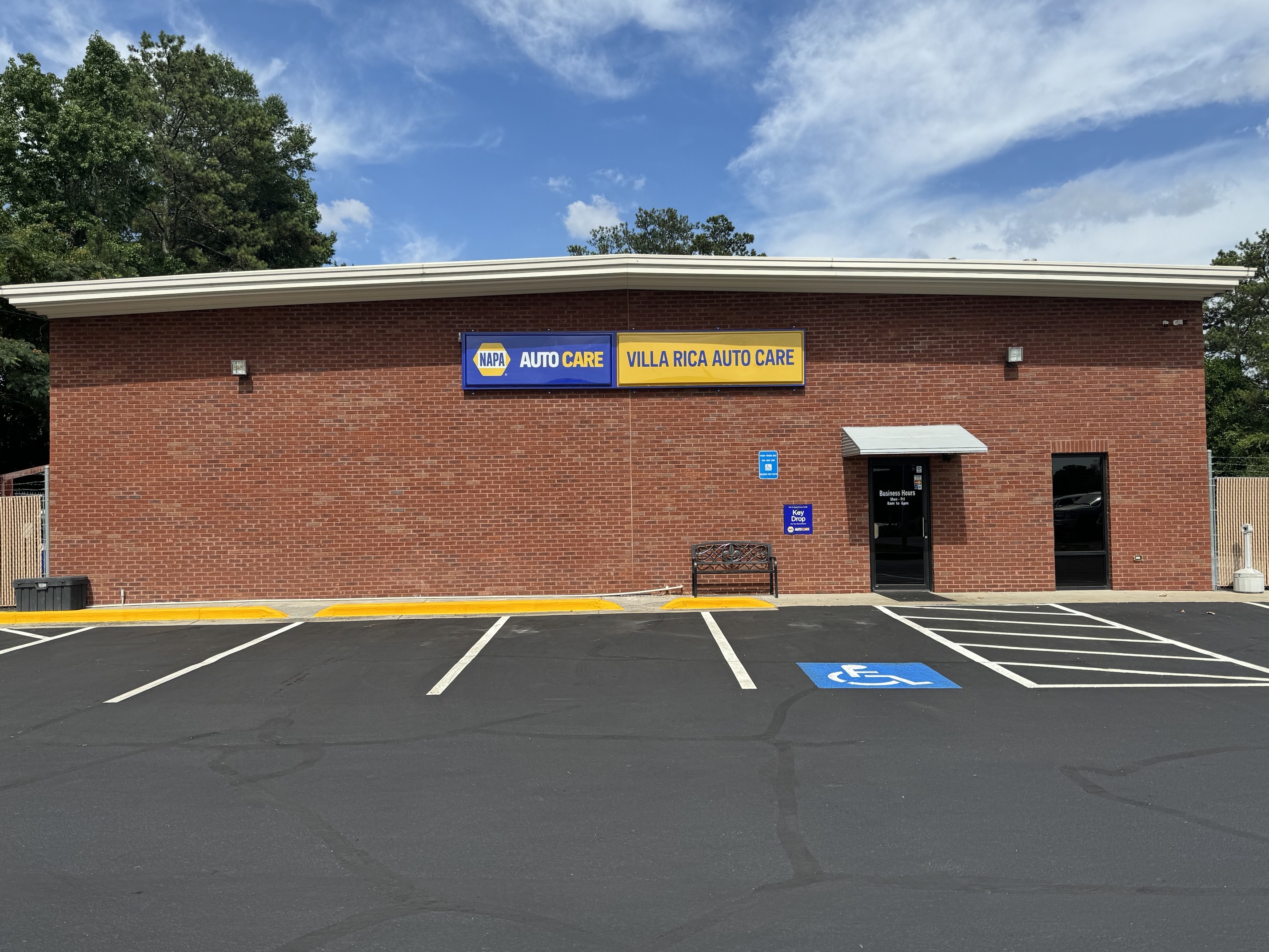 Villa Rica Auto Care Building